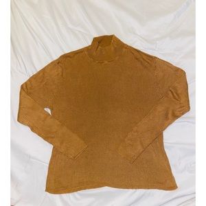 Brown mock neck long sleeve pullover